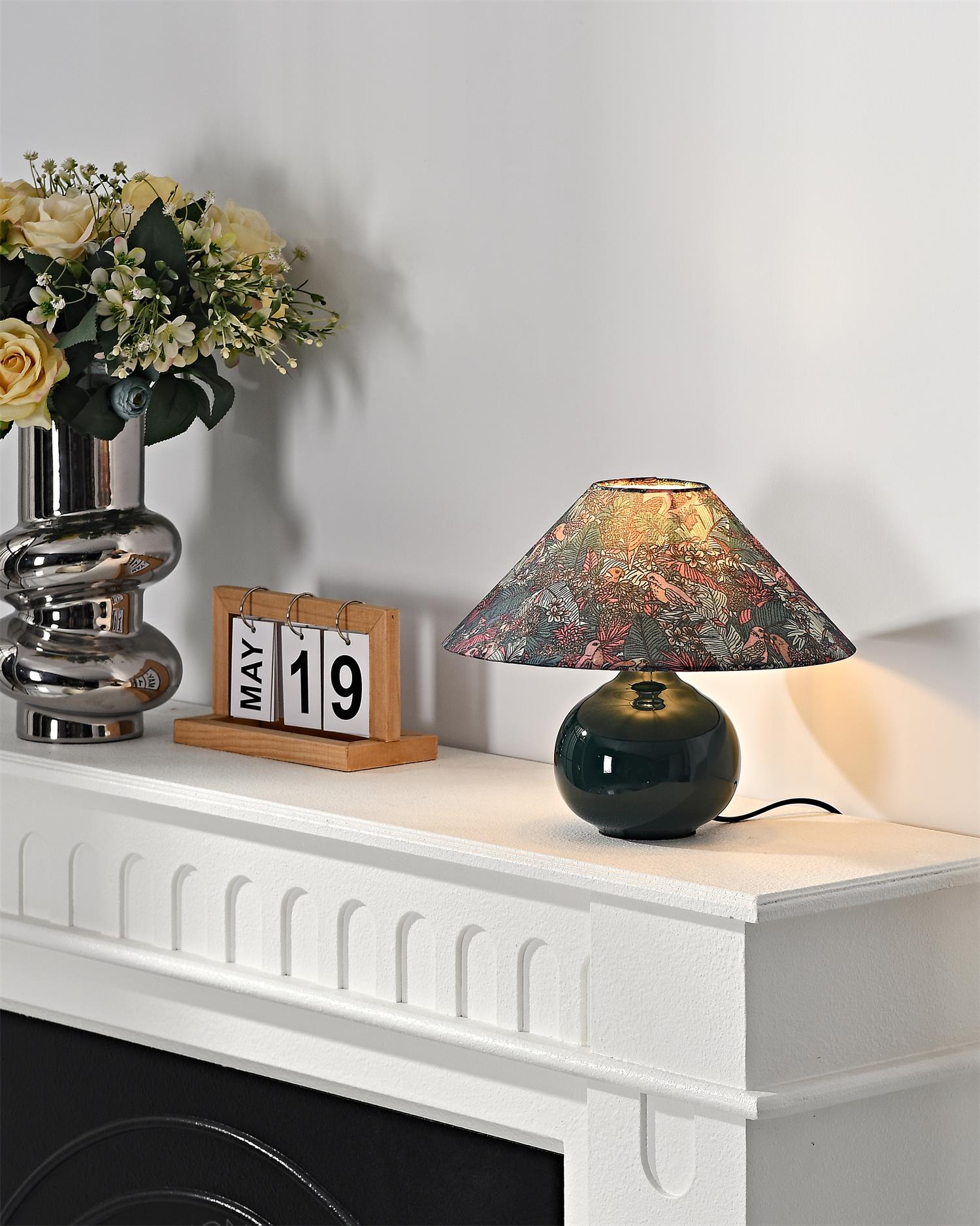 Kalinda Table Lamp - Loonglight