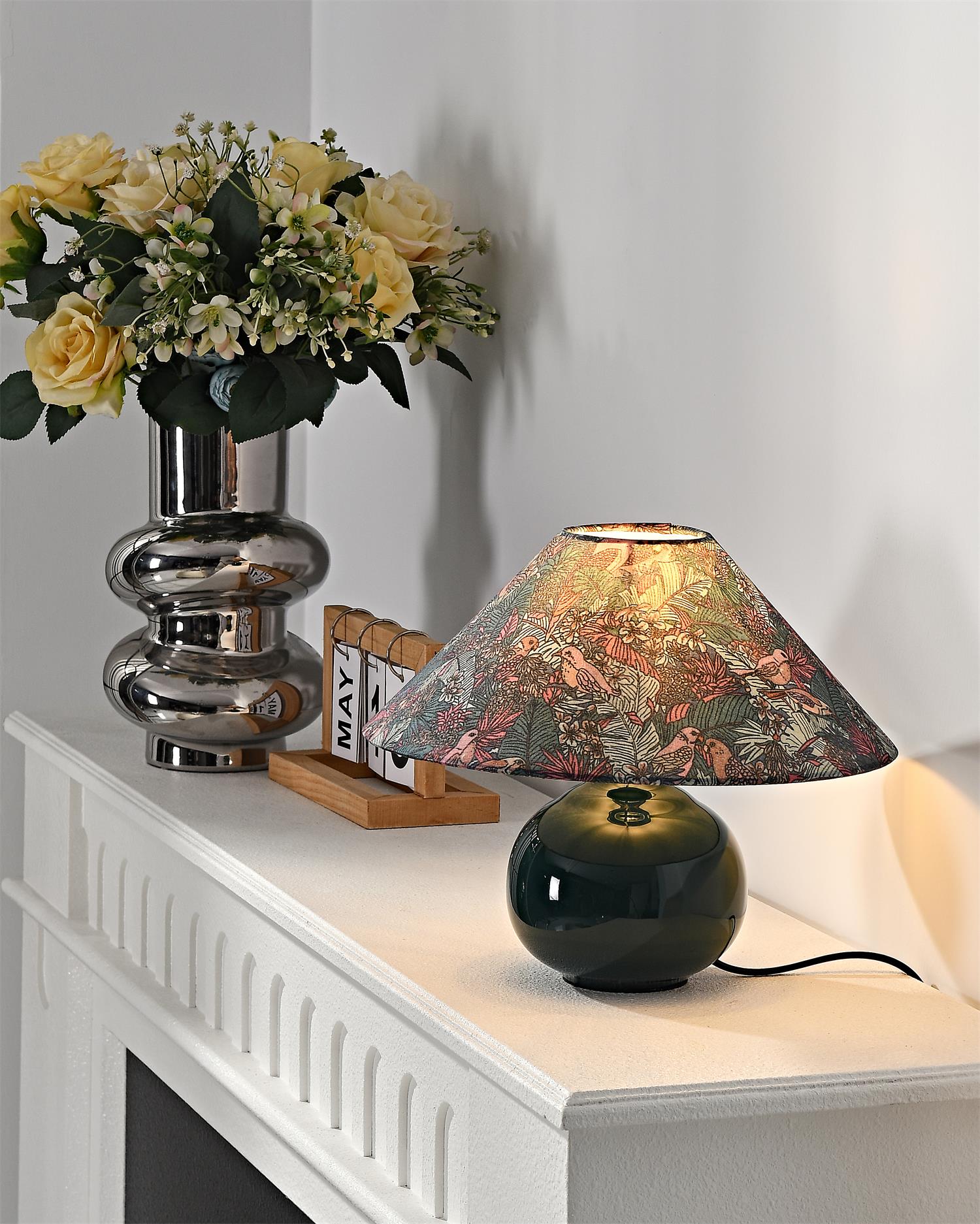 Kalinda Table Lamp - Loonglight