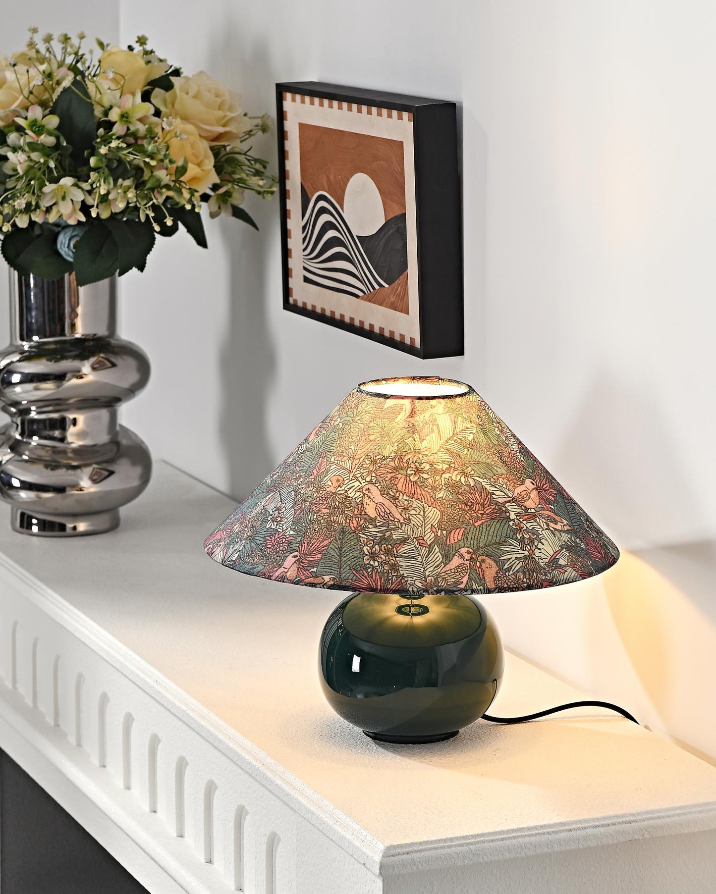Kalinda Table Lamp - Loonglight