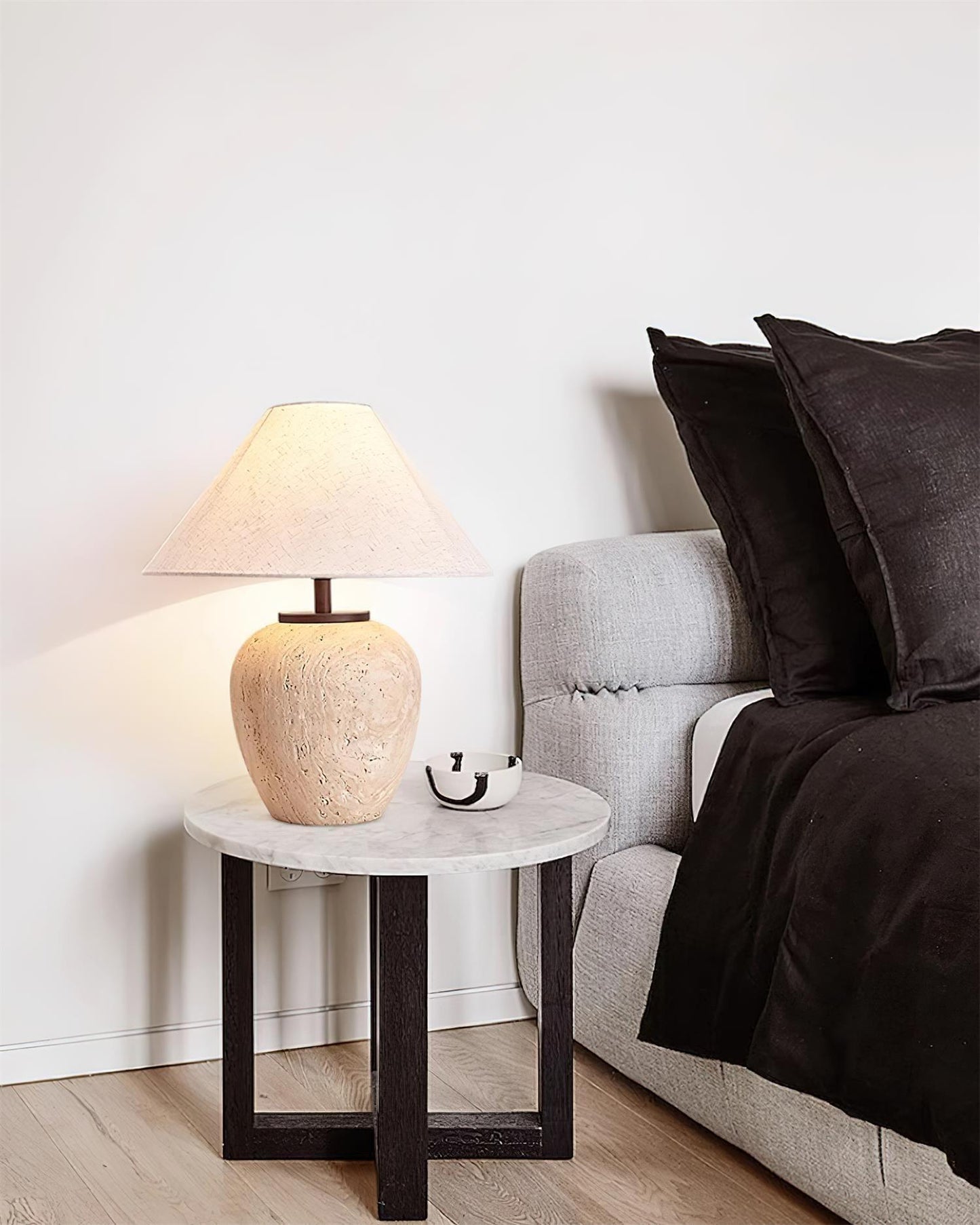 Kaliyu Table Lamp - Loonglight