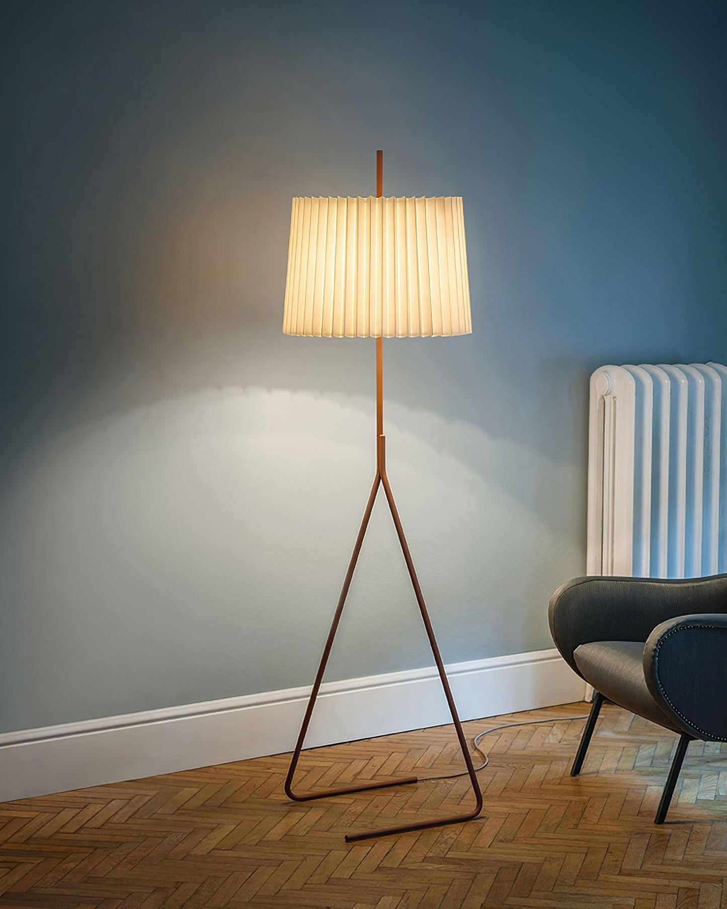 Kalmar Floor Lamp - Loonglight
