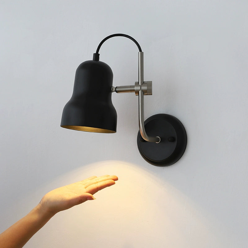 Kari Wall Lamp