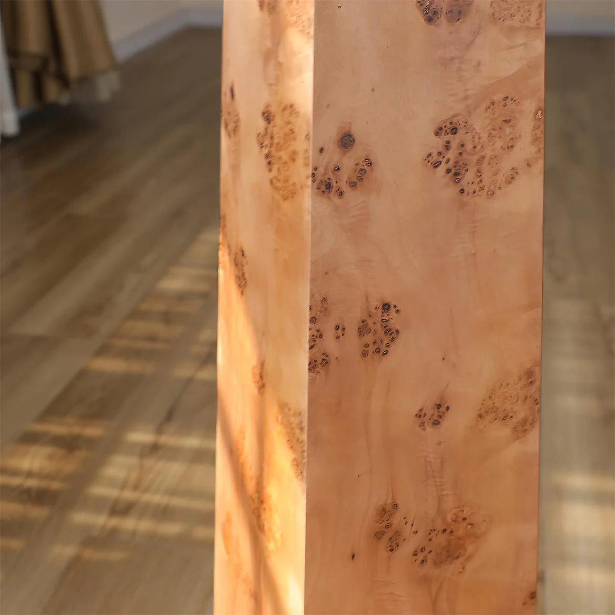 Kayne Floor Lamp - Loonglight