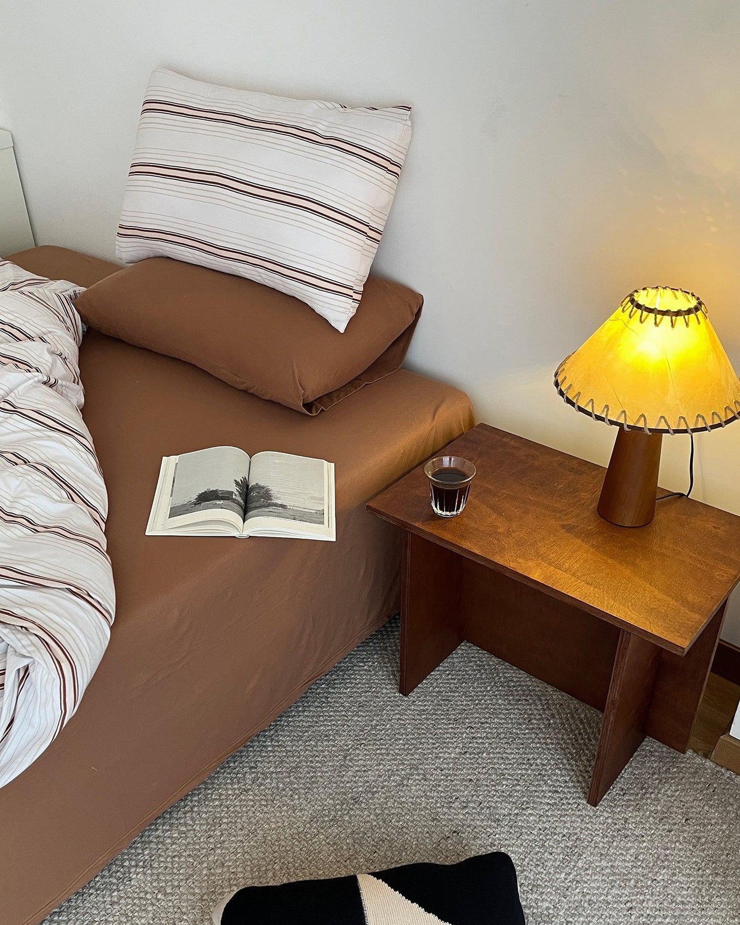 Kibo Wood Table Lamp - Loonglight