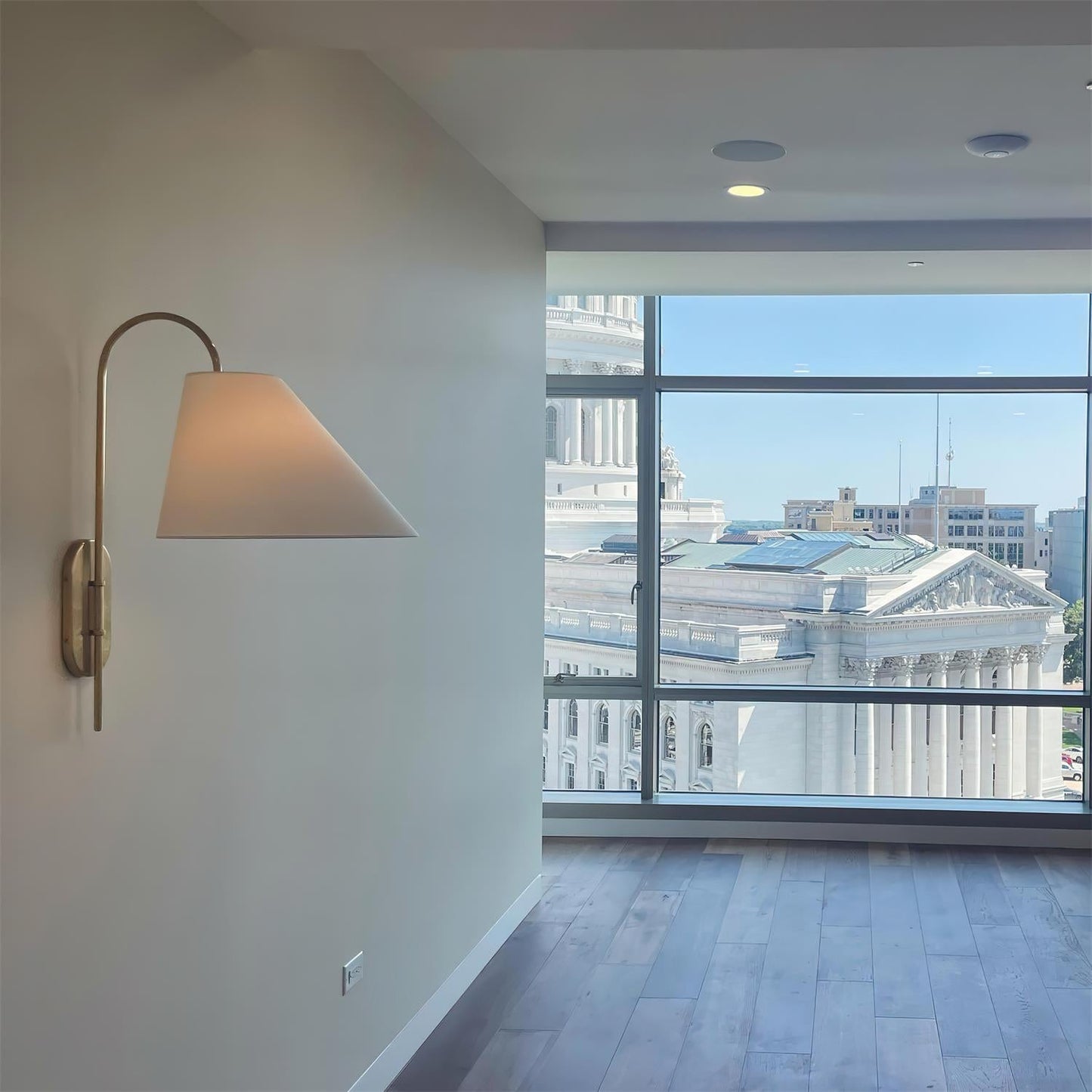 Kinsley Modern Minimalist Wall Lamp - Loonglight