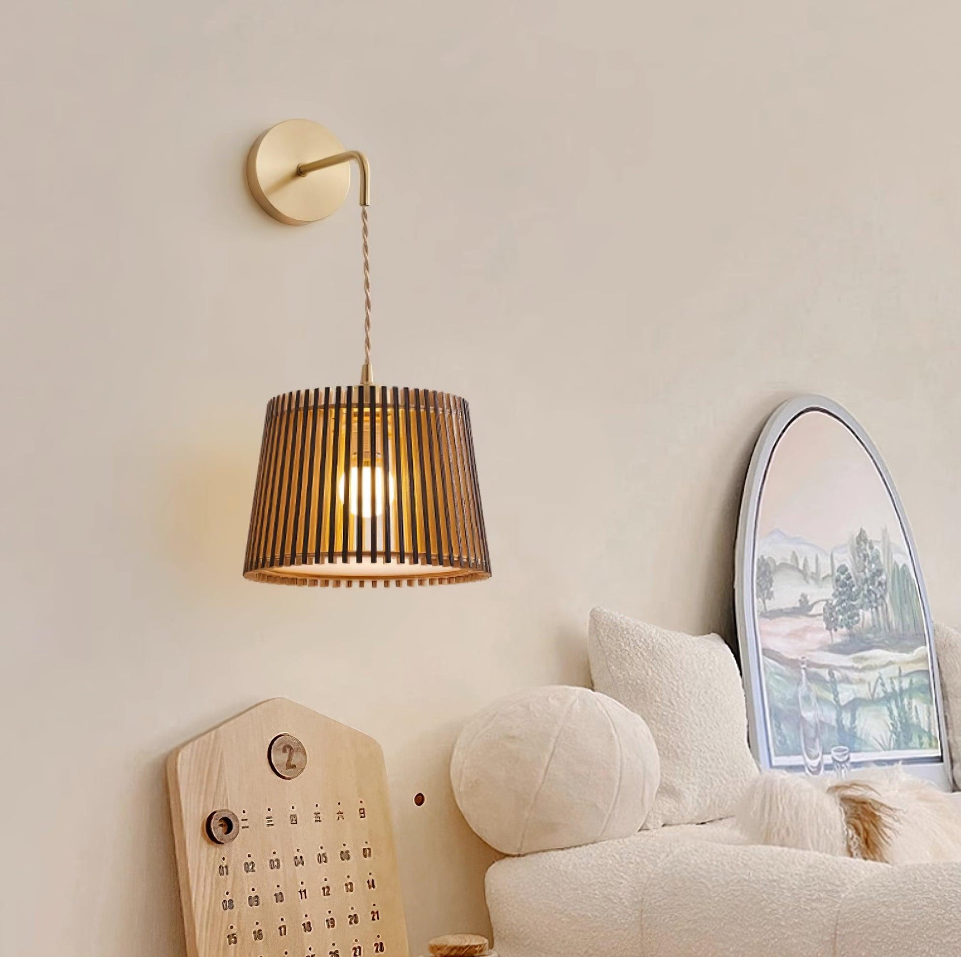 Kitami Wall Lamp - Loonglight