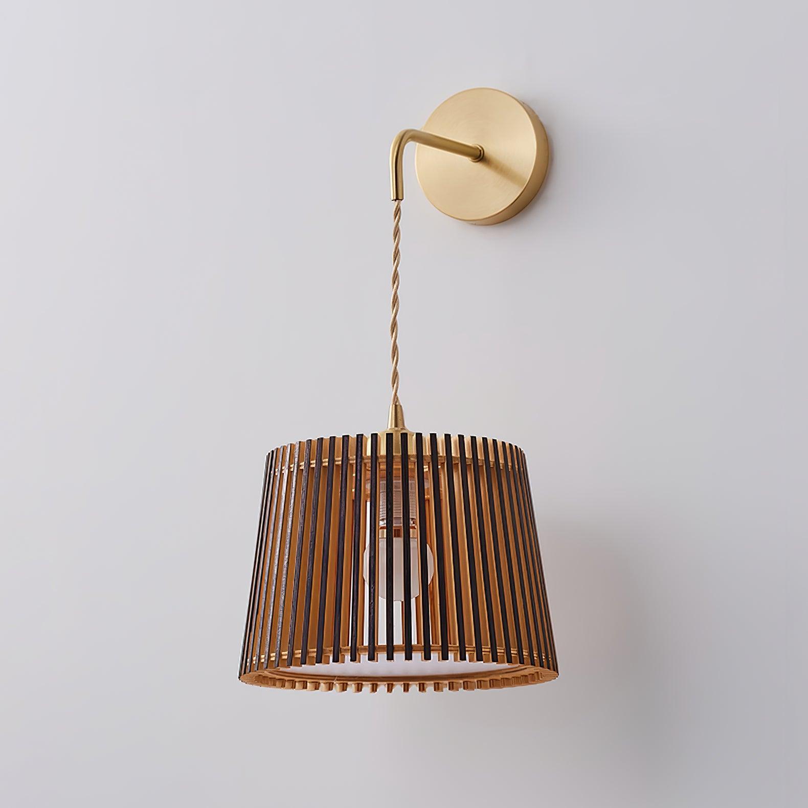 Kitami Wall Lamp - Loonglight