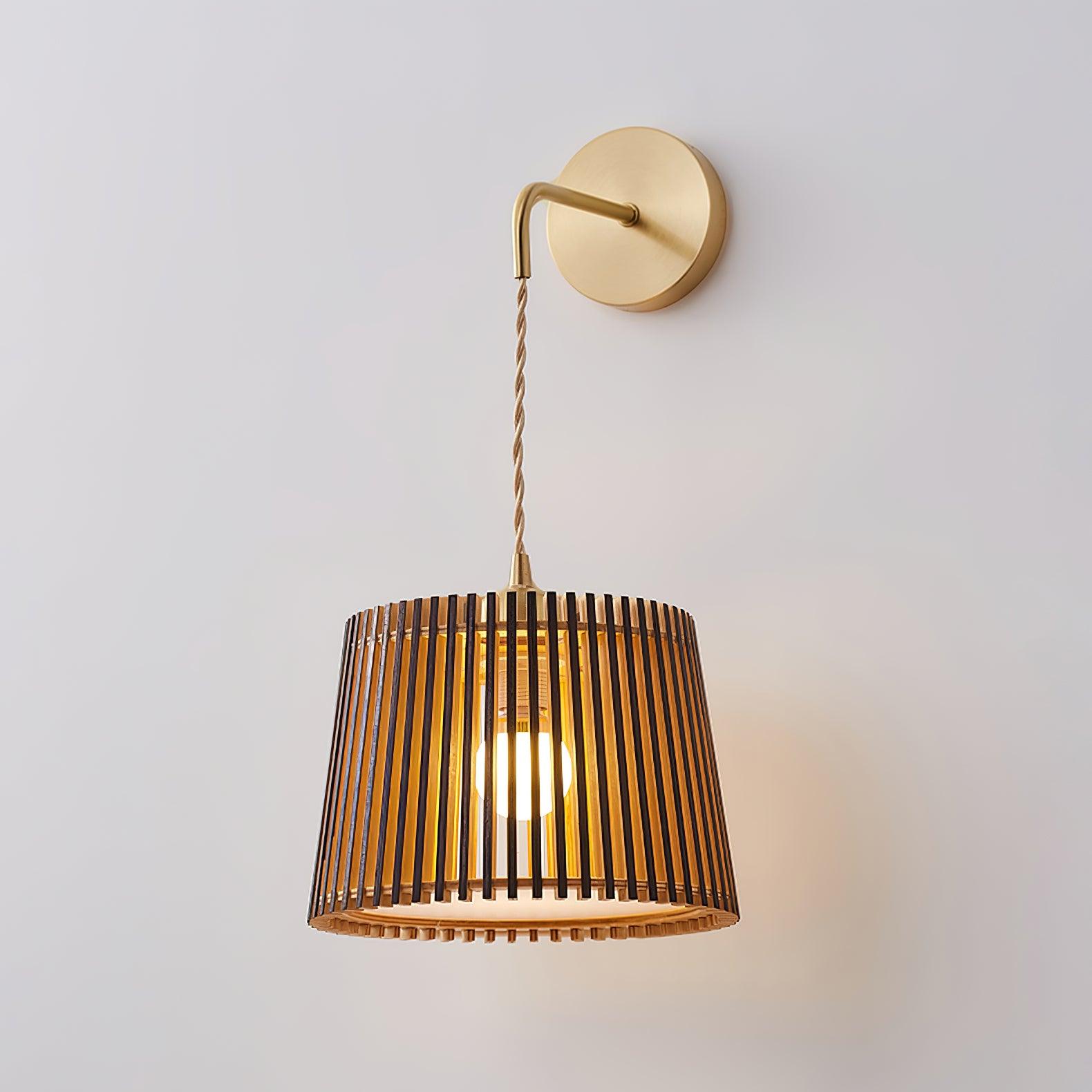 Kitami Wall Lamp - Loonglight