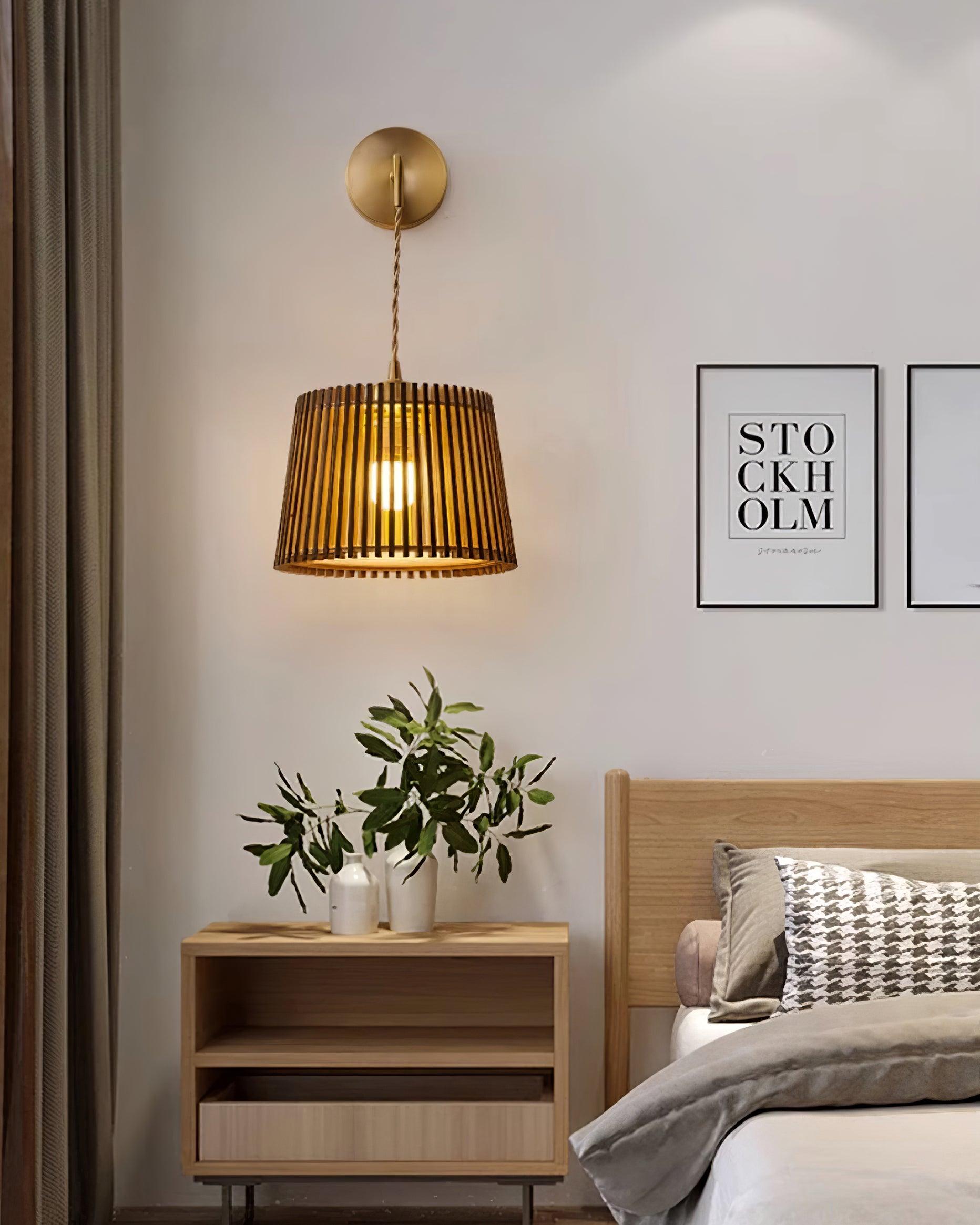 Kitami Wall Lamp - Loonglight