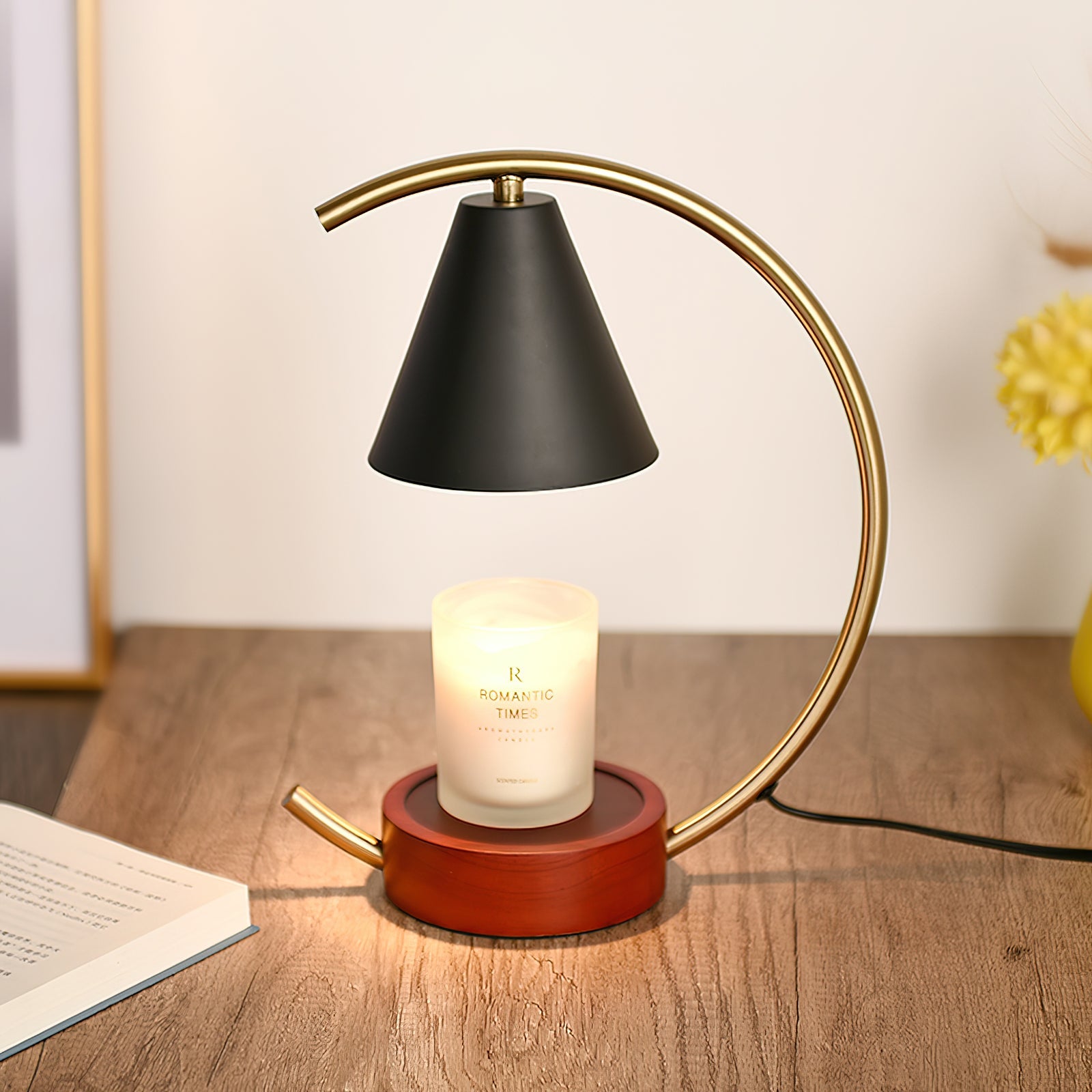 Kizzy Candle Warmer Lamp - Loonglight
