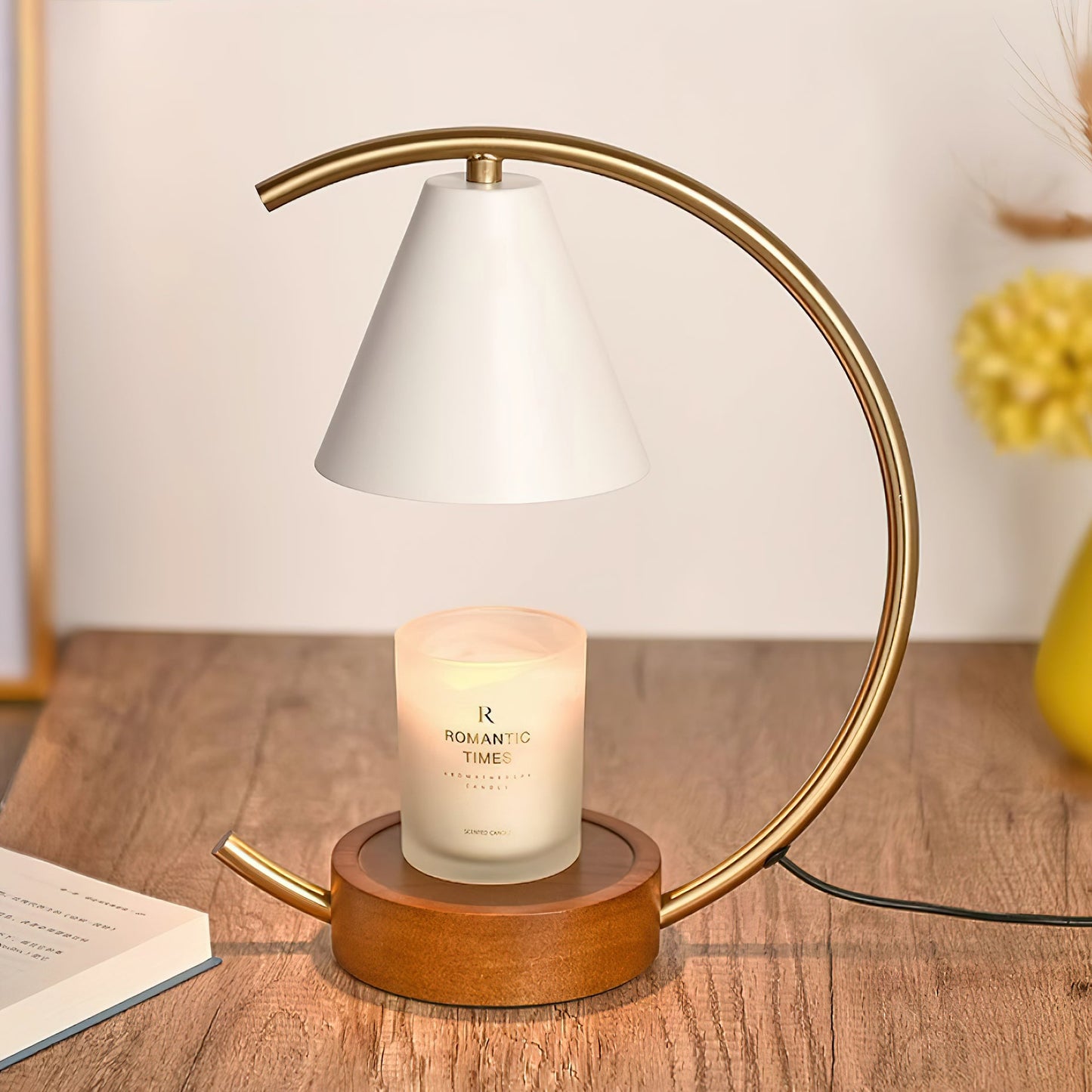 Kizzy Candle Warmer Lamp - Loonglight