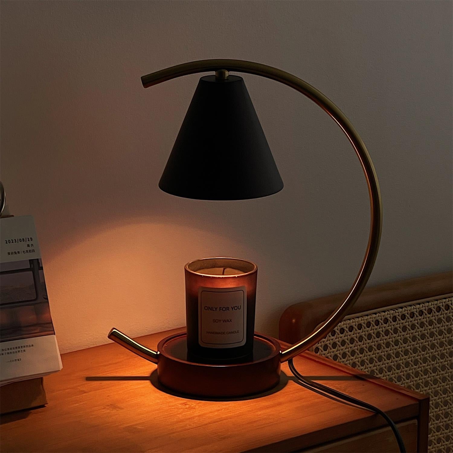 Kizzy Candle Warmer Lamp - Loonglight