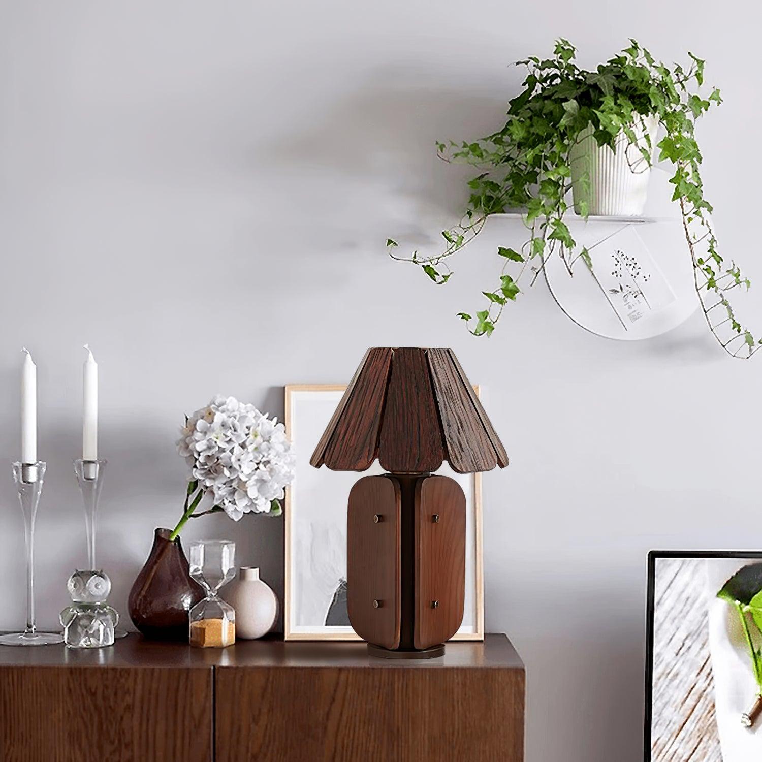 Kubec Table Lamp - Loonglight