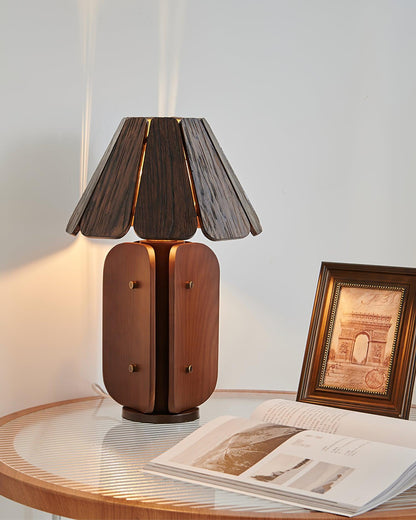 Kubec Table Lamp - Loonglight