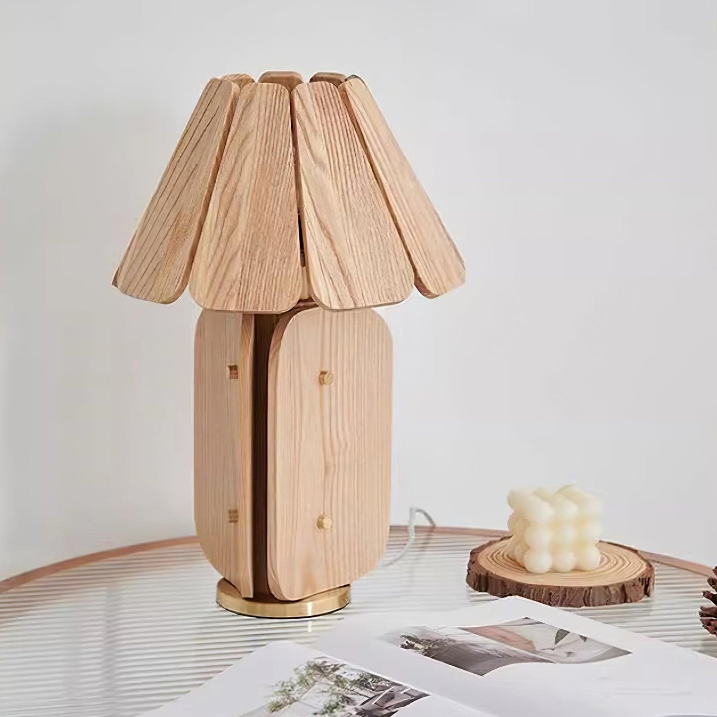 Kubec Table Lamp - Loonglight