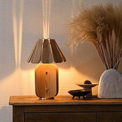 Kubec Table Lamp - Loonglight