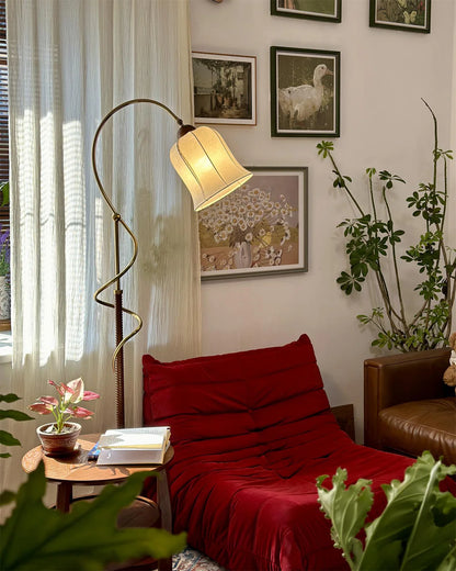 Laier Floor Lamp - Loonglight