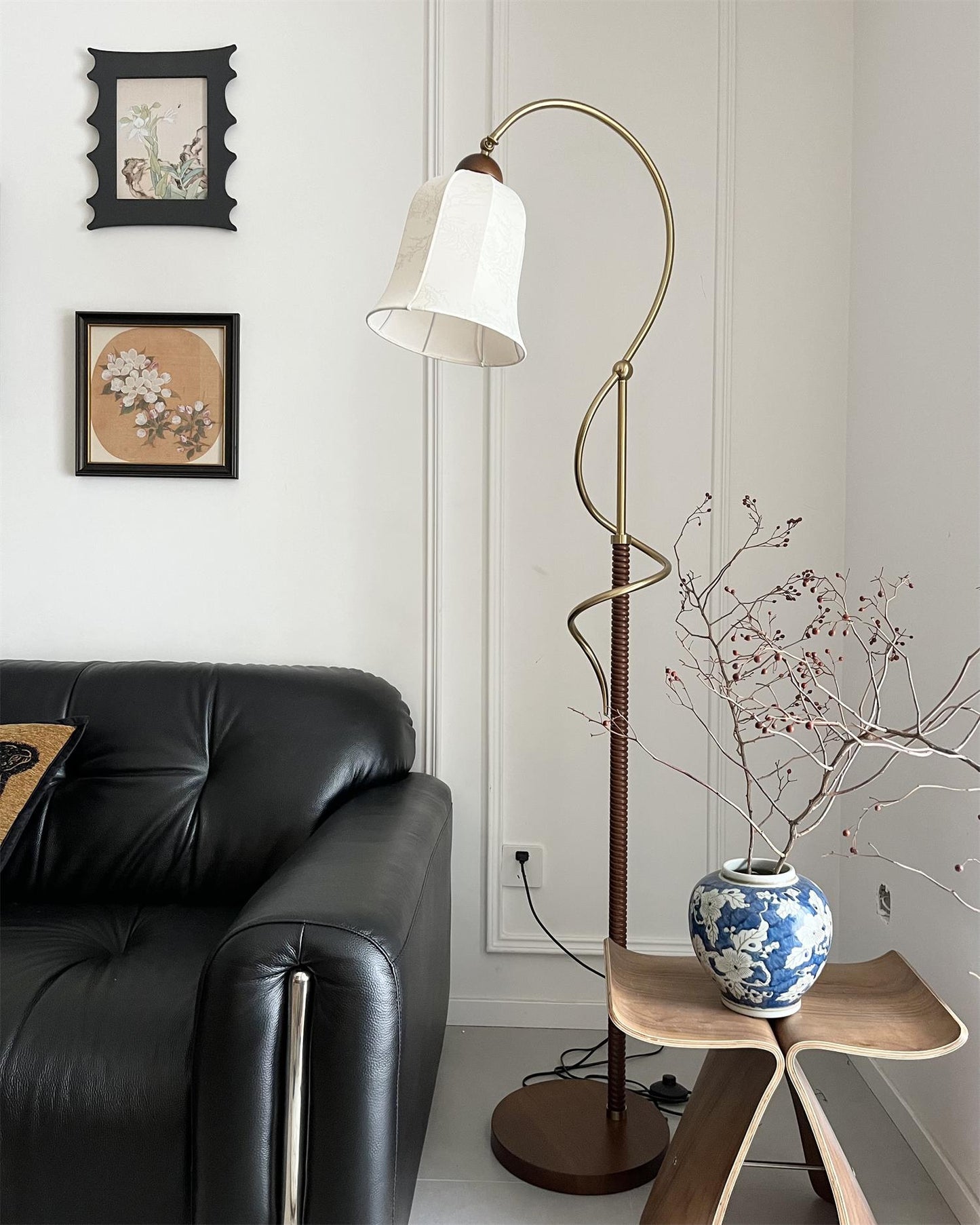 Laier Floor Lamp - Loonglight
