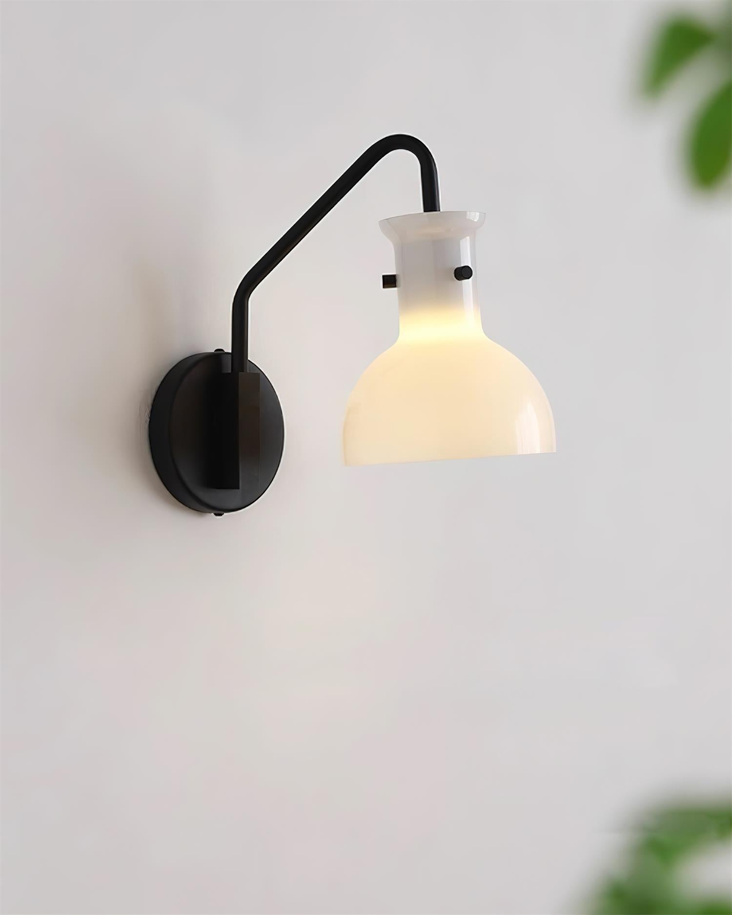 Laito Glass Wall Lamp - Loonglight