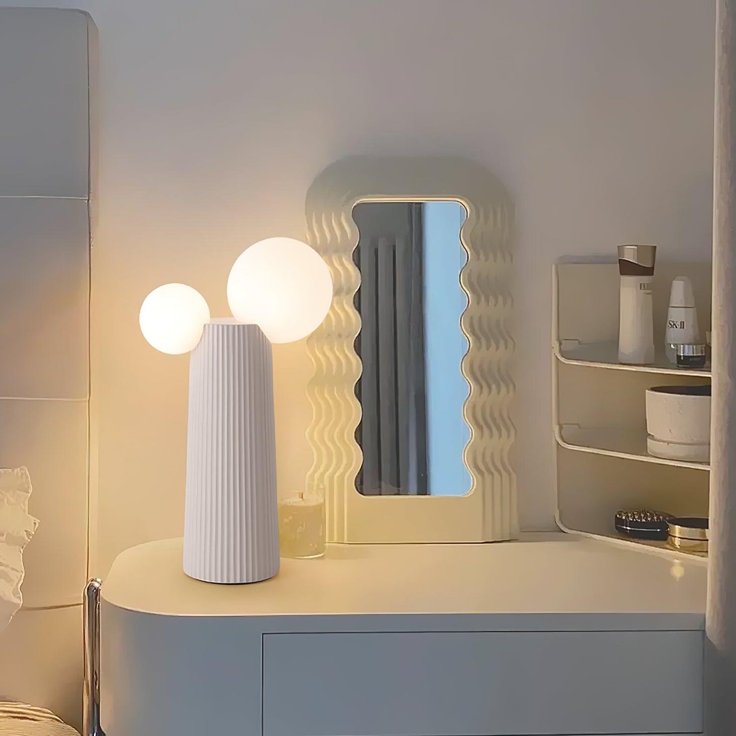 Land Table Lamp - Loonglight