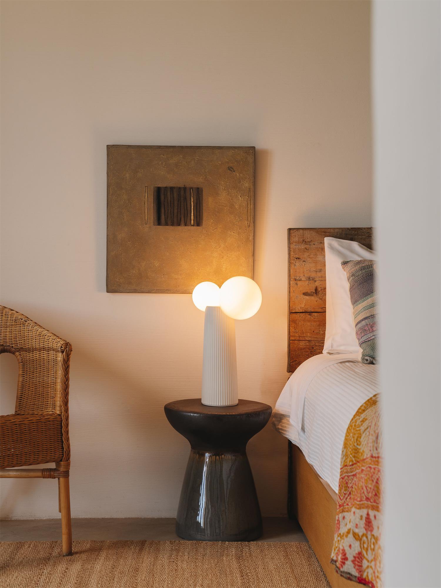 Land Table Lamp - Loonglight