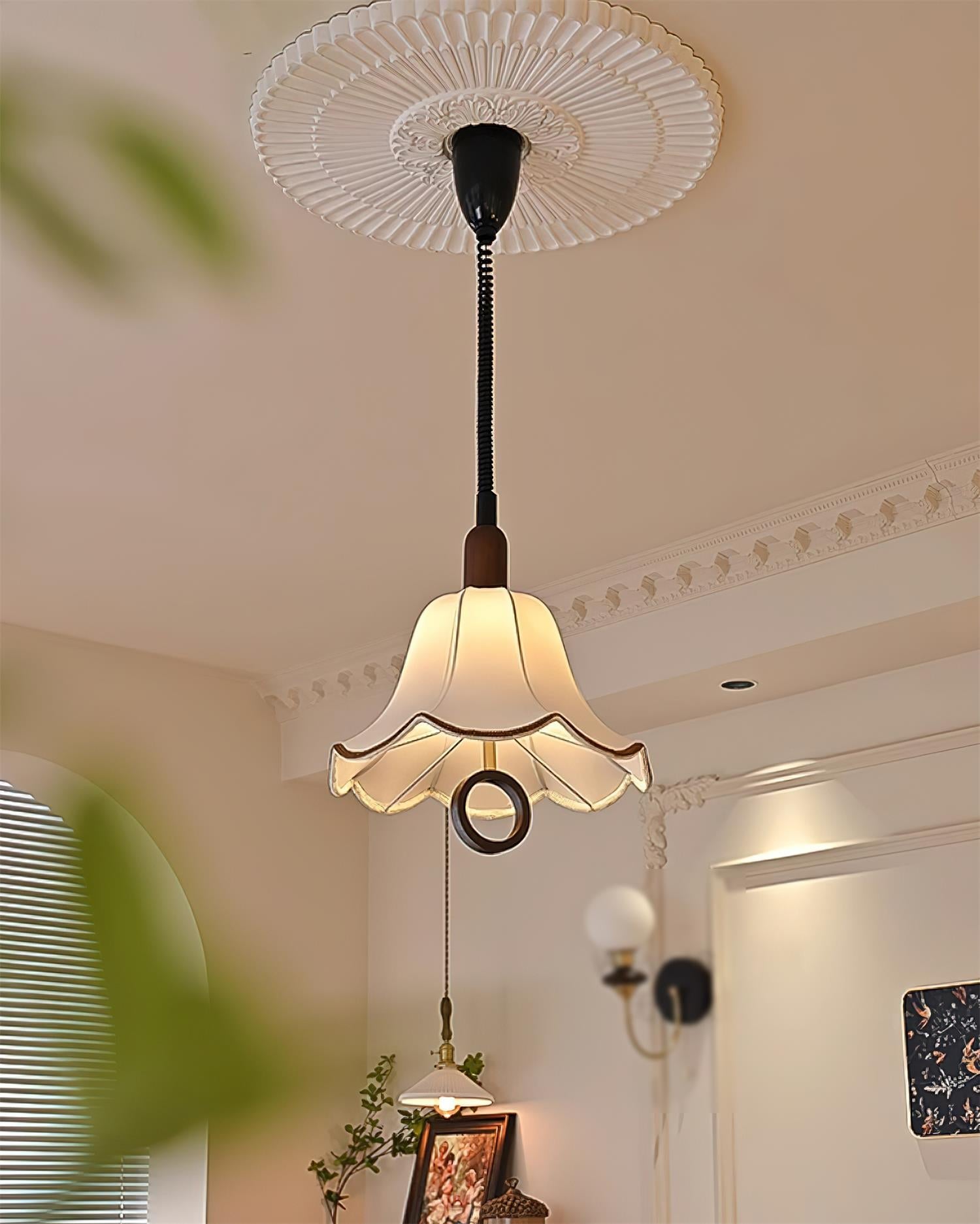 Lanna Bell Pendant Light - Loonglight