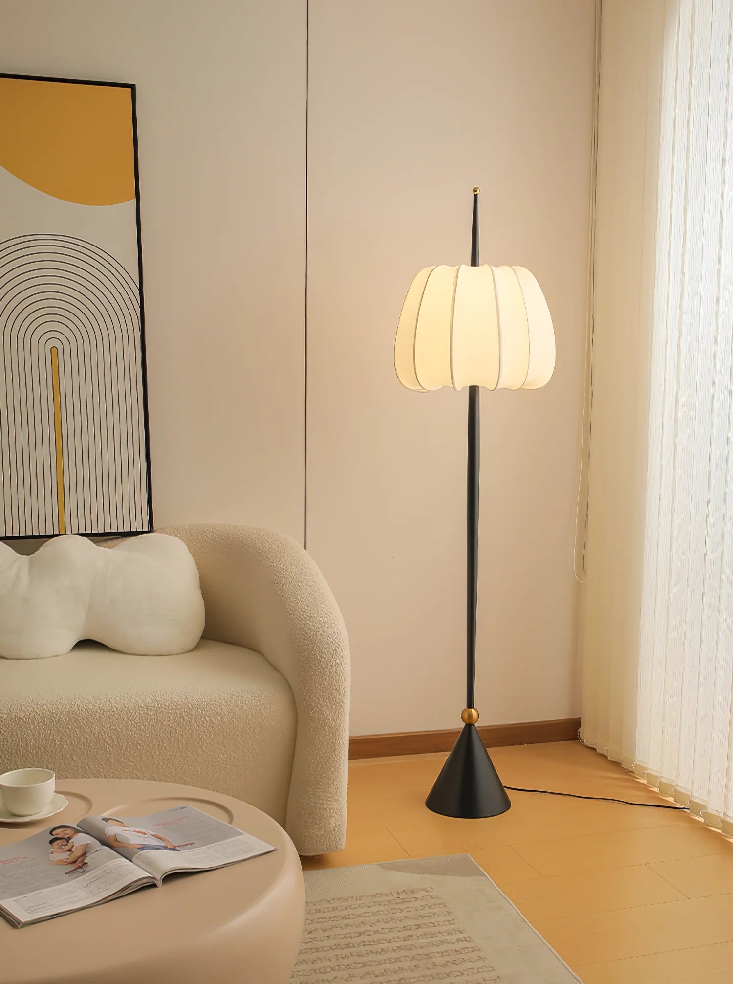 Lantern Bloom Floor Lamp - Loonglight