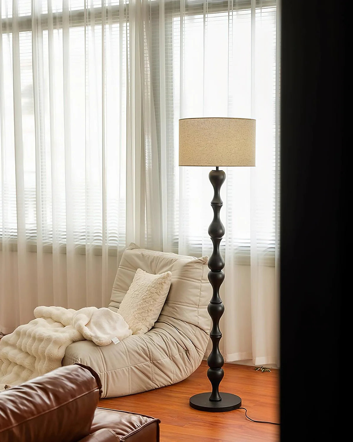 Laredo Floor Lamp - Loonglight