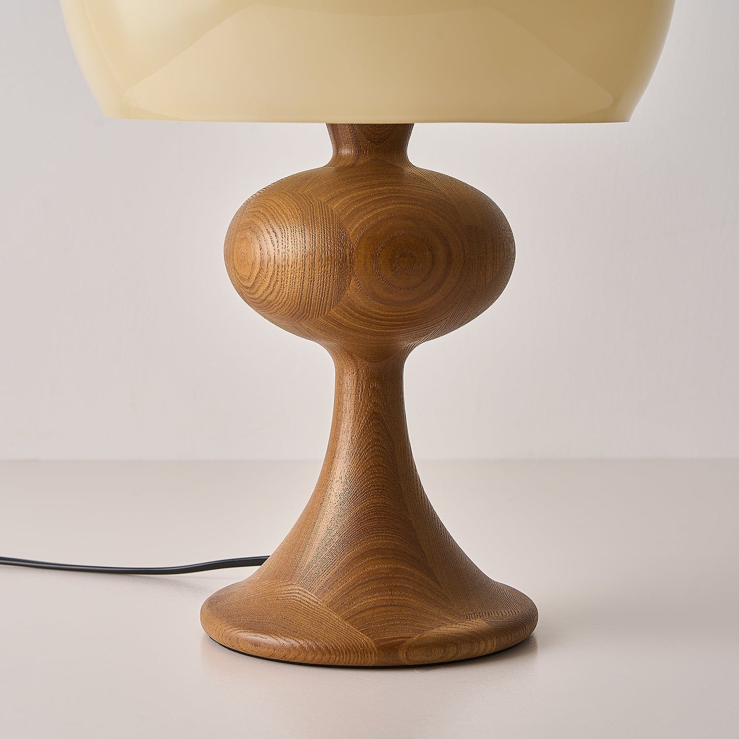 Larkin Table Lamp - Loonglight