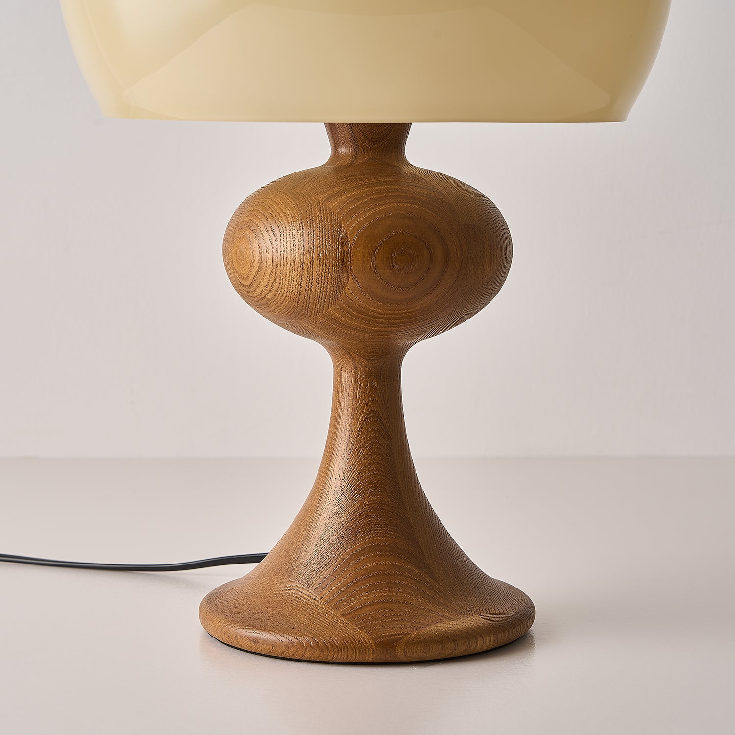 Larkin Table Lamp - Loonglight