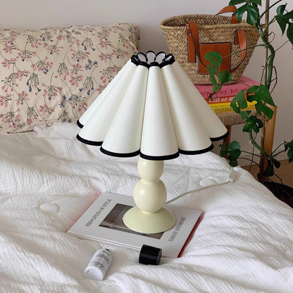 Lauren Table Lamp - Loonglight