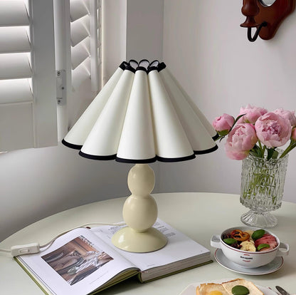 Lauren Table Lamp - Loonglight