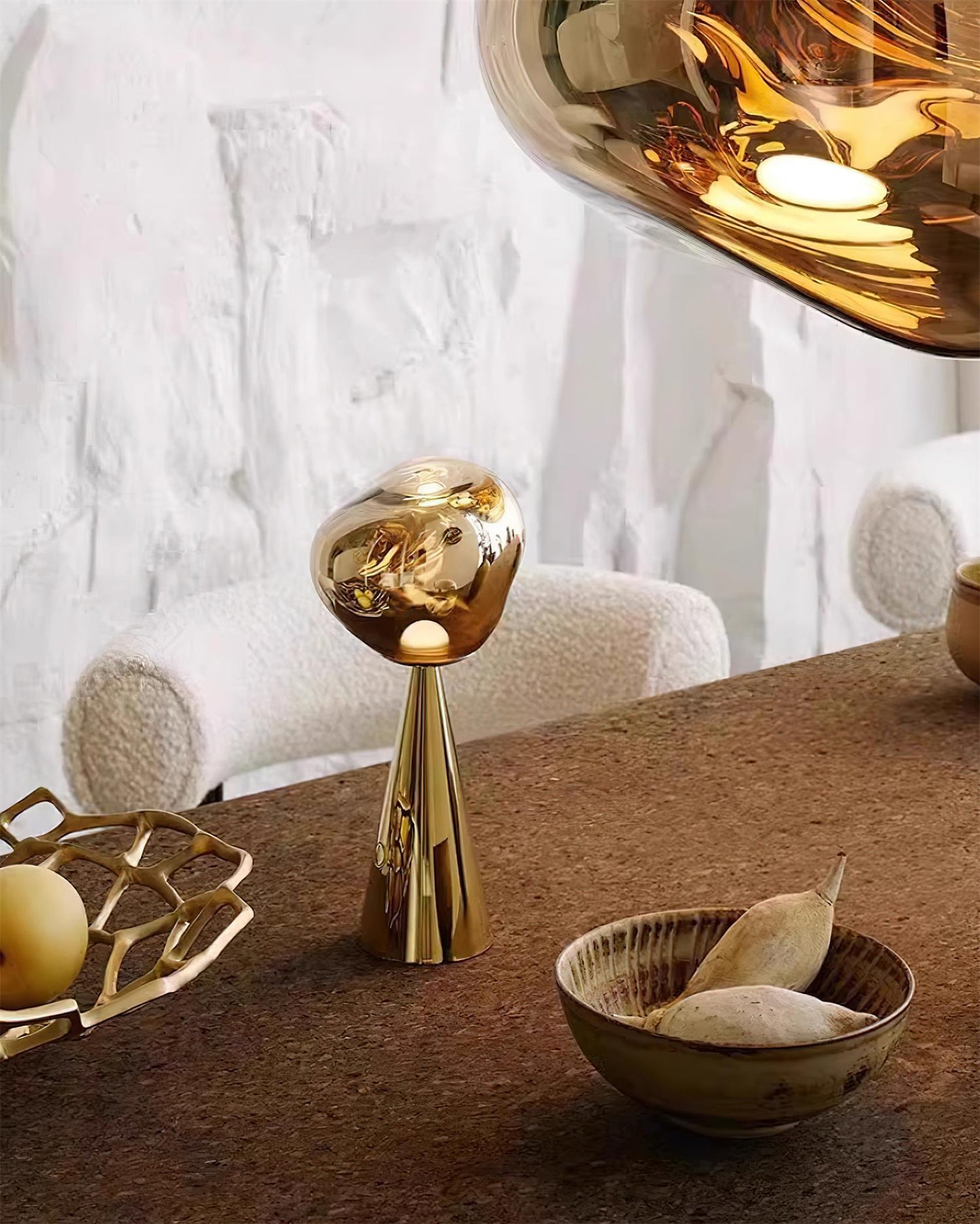 Lava Charge Table Lamp - Loonglight