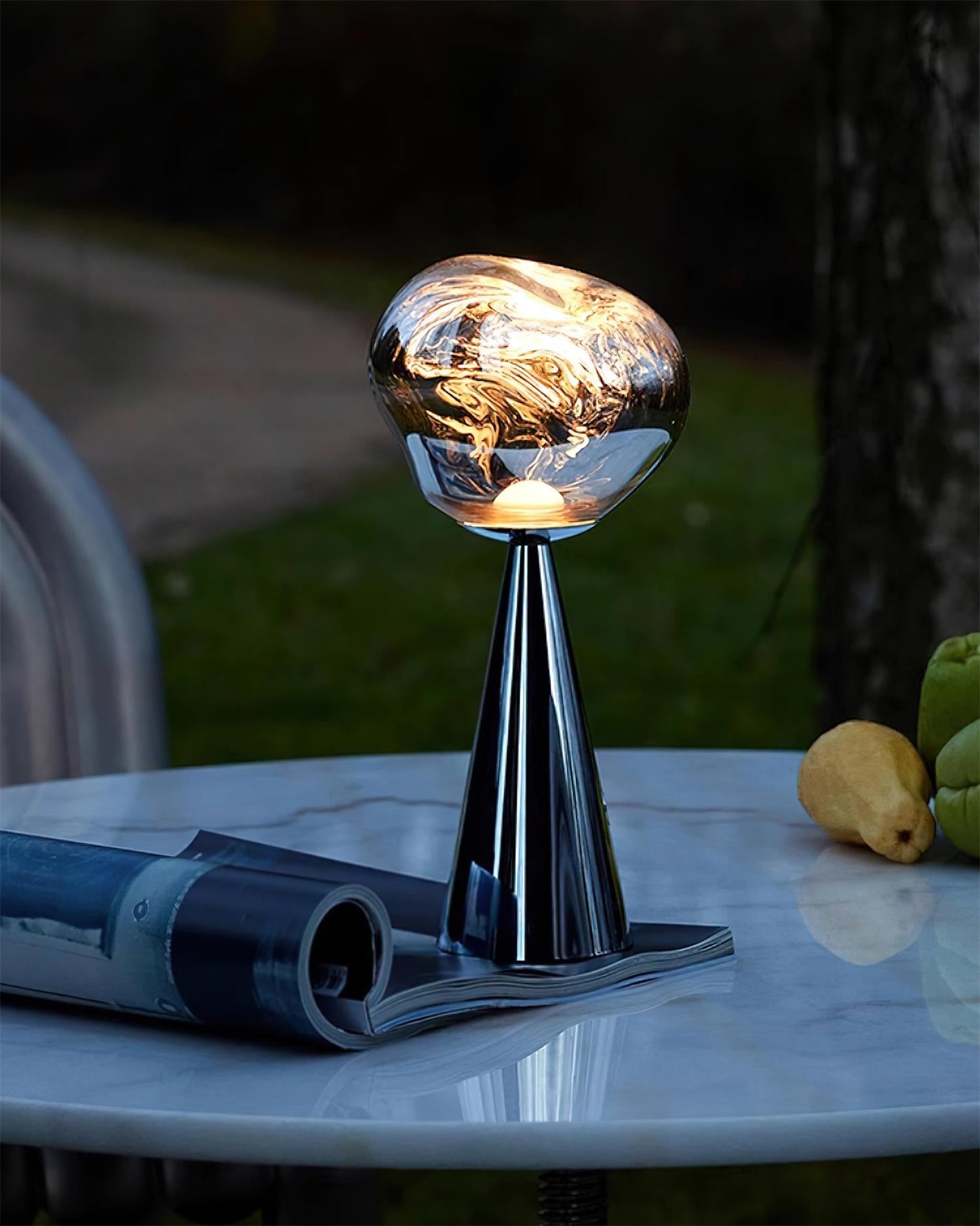 Lava Charge Table Lamp - Loonglight
