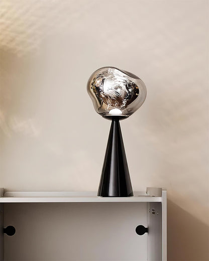 Lava Charge Table Lamp - Loonglight