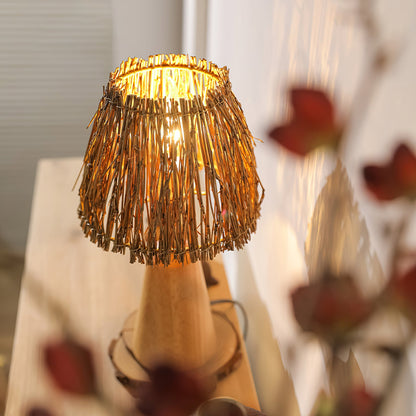 Layne Table Lamp - Loonglight