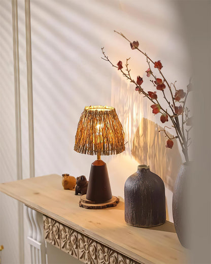 Layne Table Lamp - Loonglight