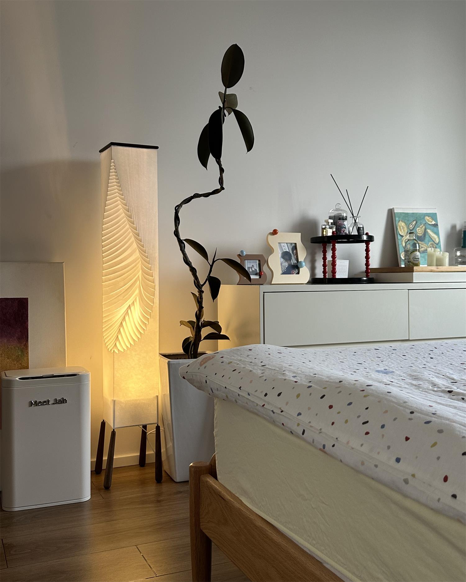 Leaf Floor Lamp - Loonglight