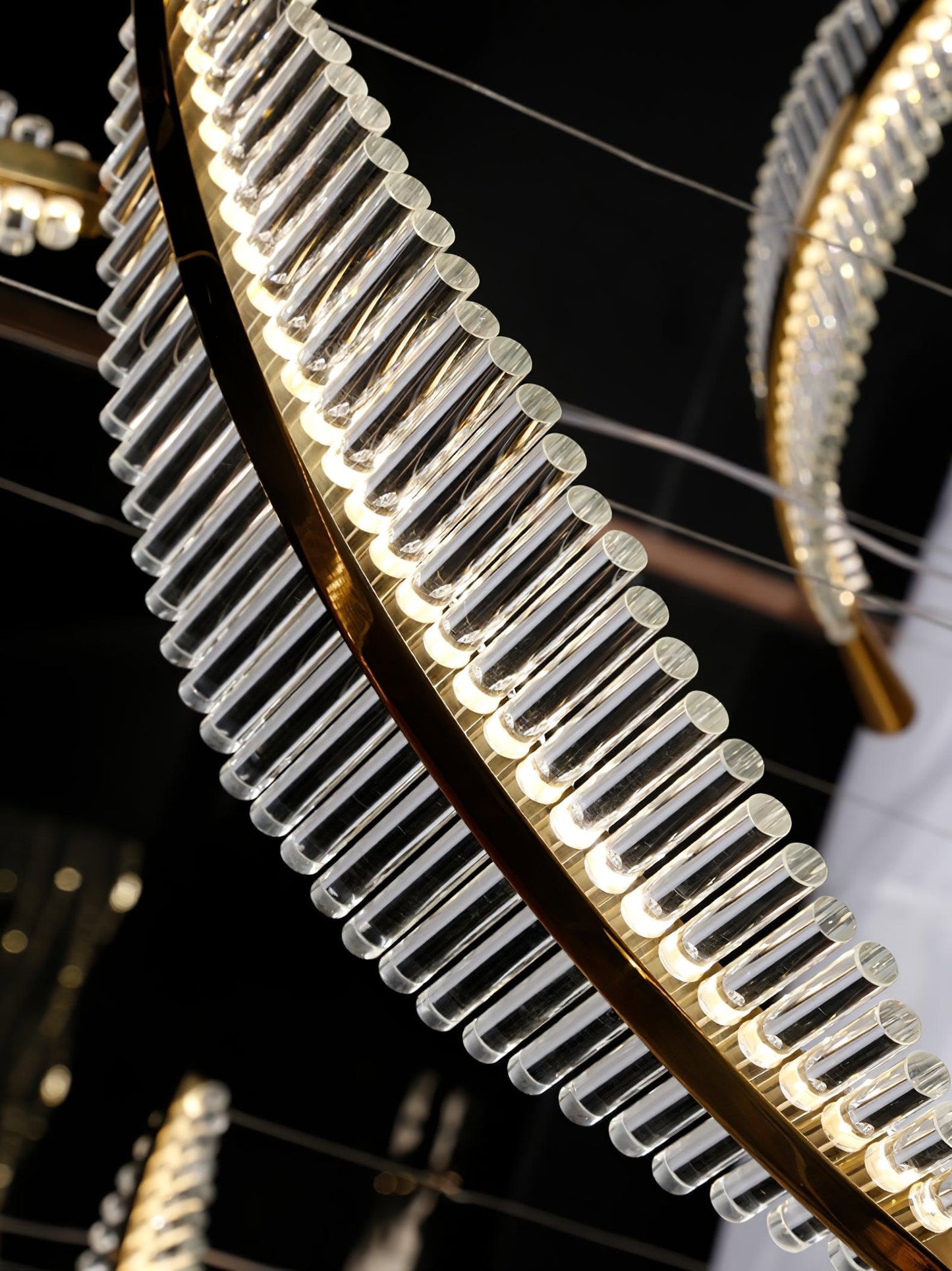 Banana Leaf LED Chandelier - Loonglight