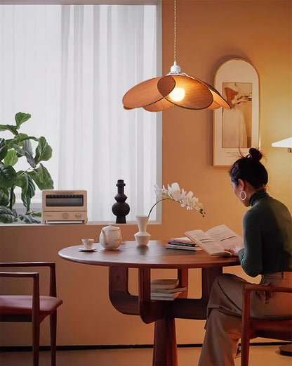 Tiana Flower Pendant Light