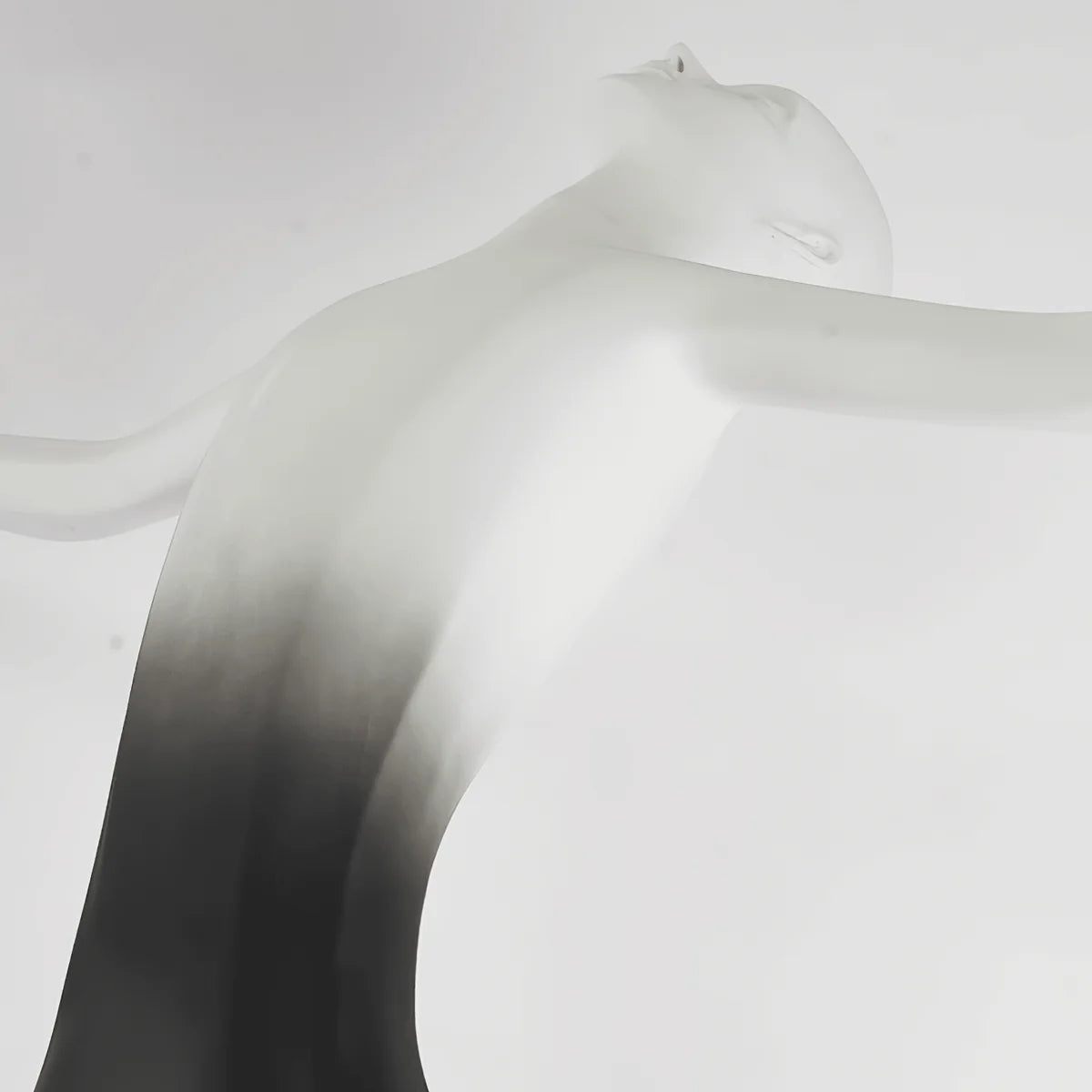 Liberty Sculpture Floor Lamp - Loonglight