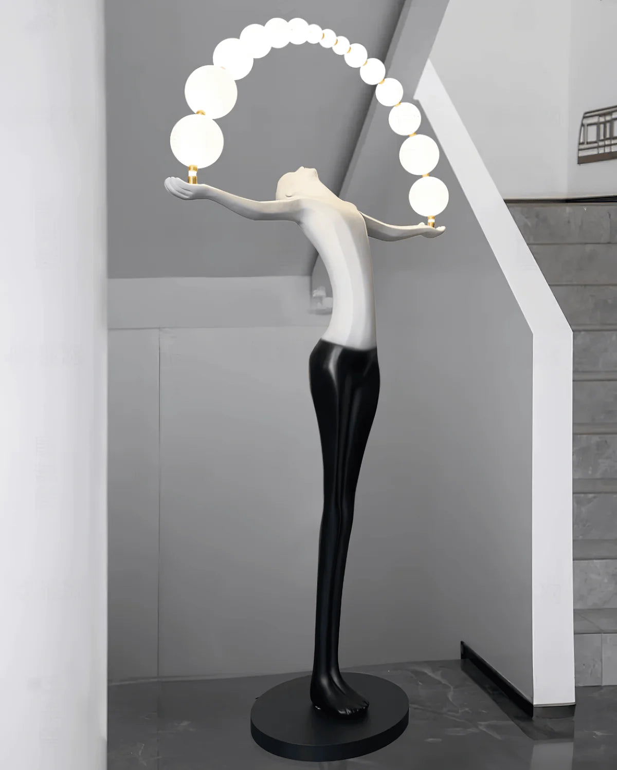 Liberty Sculpture Floor Lamp - Loonglight