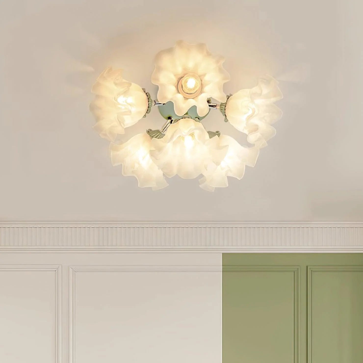 Lily Flower Ceiling Light - Loonglight