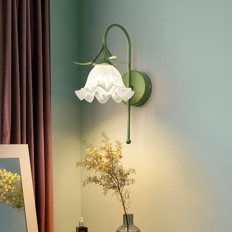 Lily Flower Wall Lamp