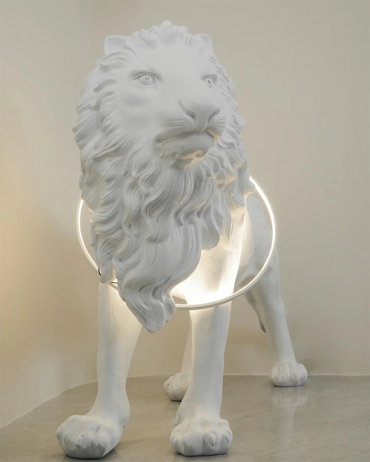 Lion Floor Lamp - Loonglight