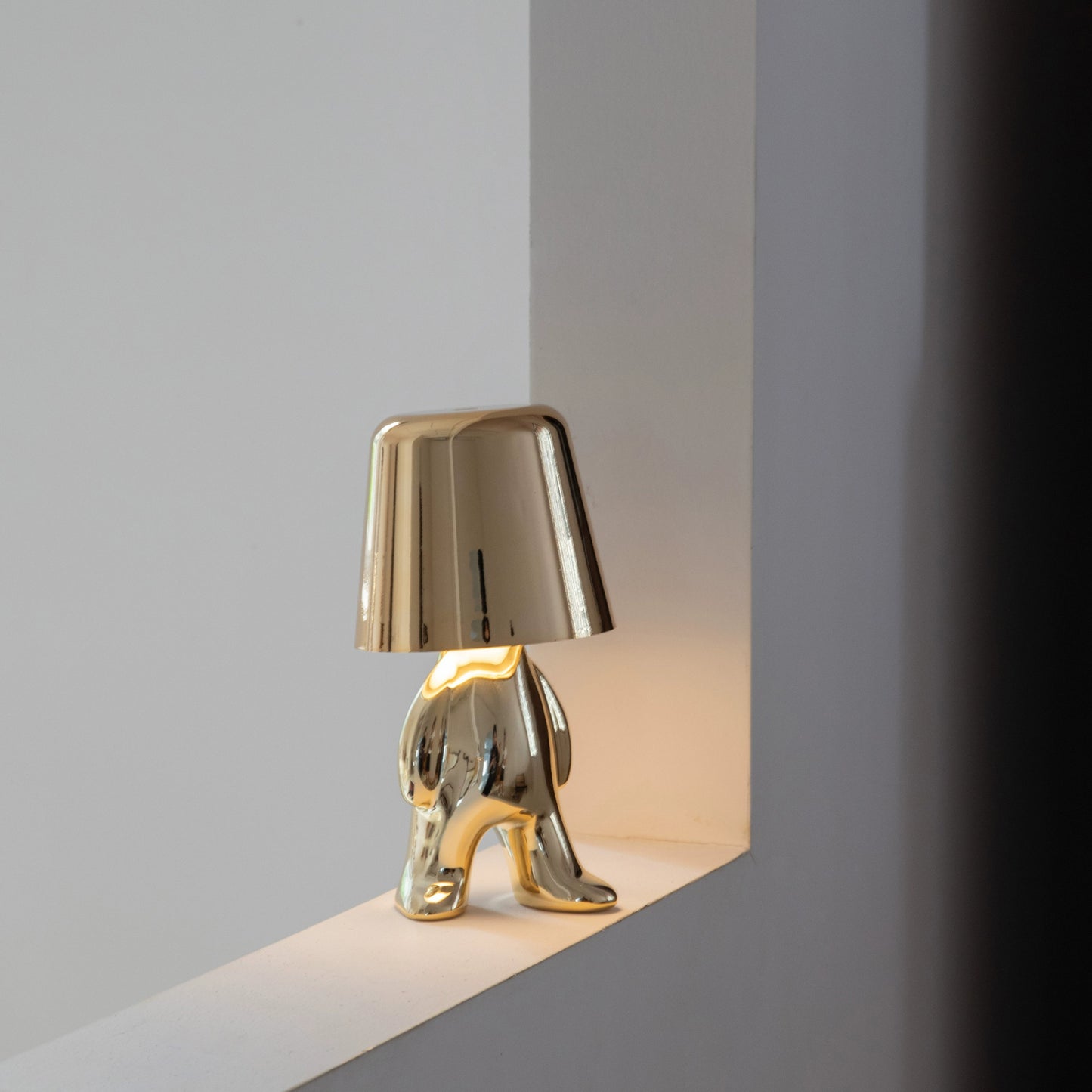 Little Golden Figure Table Lamp