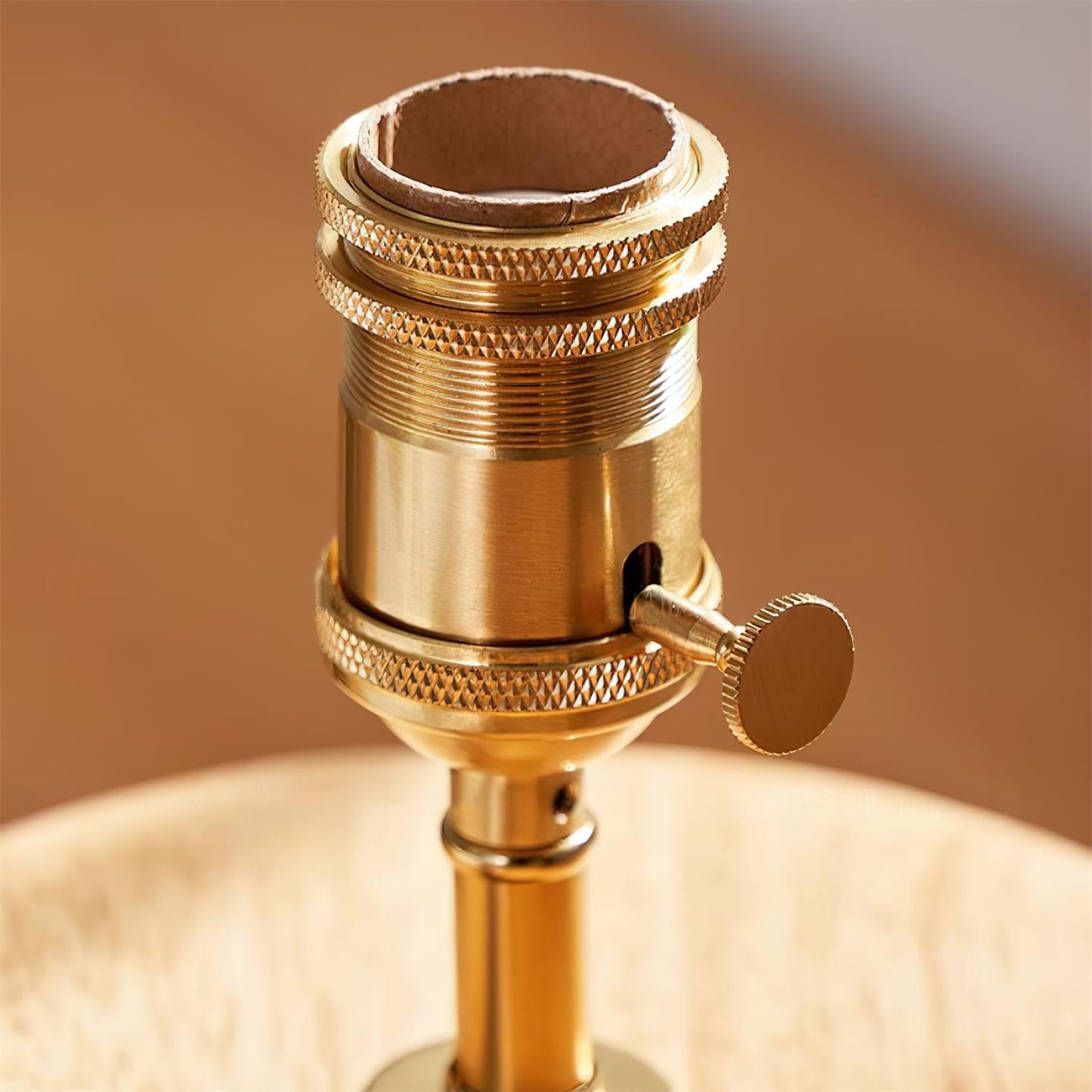 Livabliss Table Lamp - Loonglight