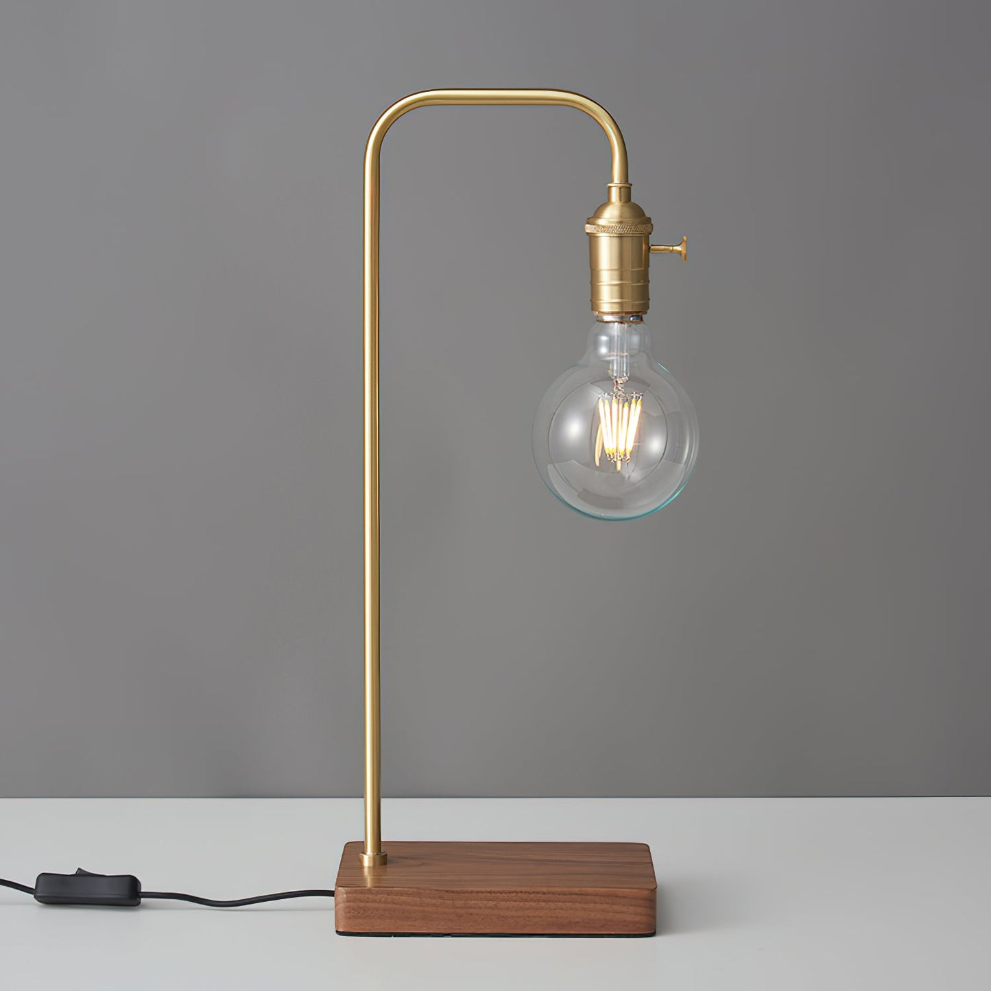 Lola Brass Table Lamp - Loonglight