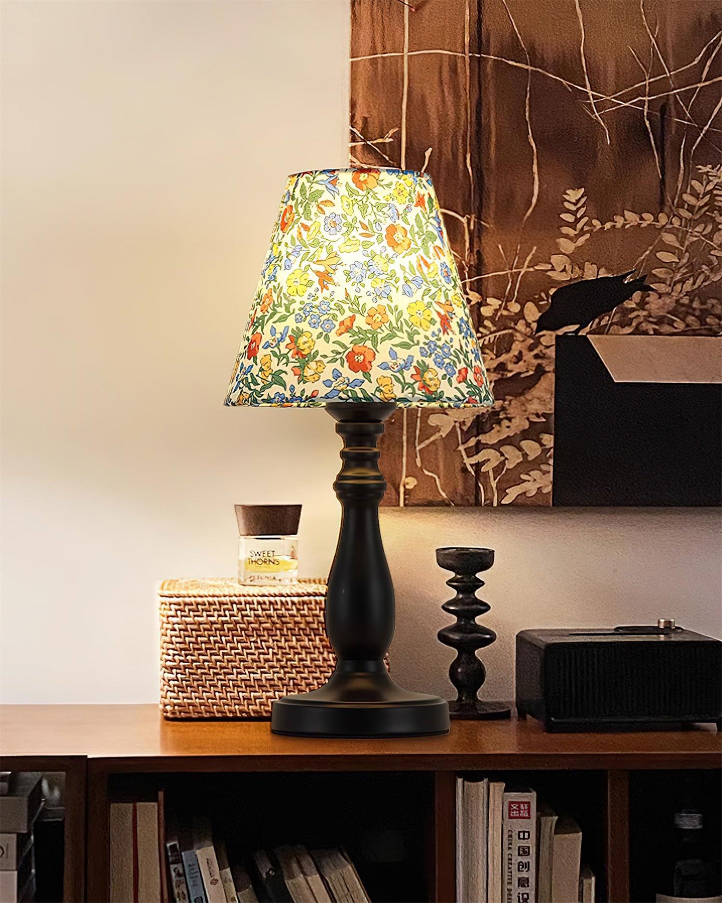 Lottie Floral Table Lamp - Loonglight