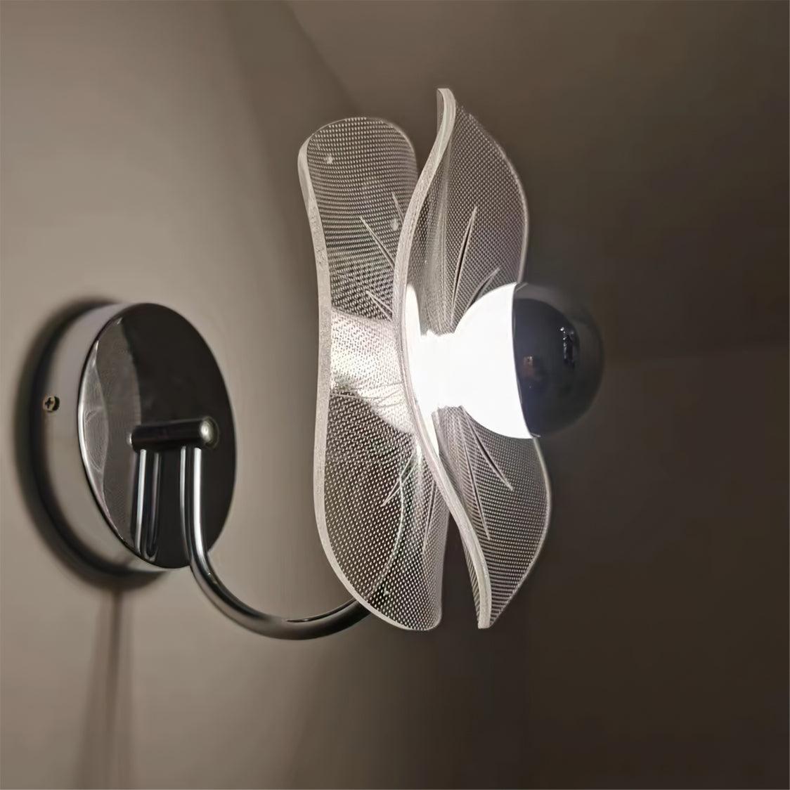 Lotus Wall Lamp - Loonglight